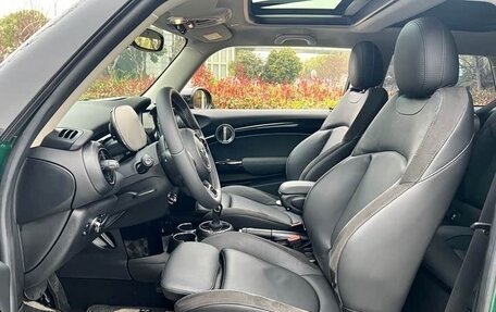 MINI Hatch, 2022 год, 1 994 000 рублей, 9 фотография