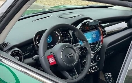 MINI Hatch, 2022 год, 1 994 000 рублей, 12 фотография