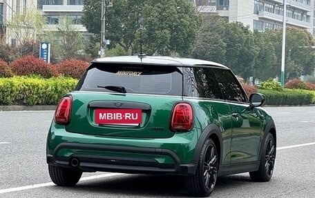MINI Hatch, 2022 год, 1 994 000 рублей, 4 фотография