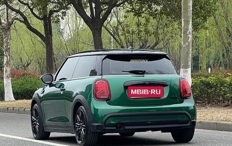 MINI Hatch, 2022 год, 1 994 000 рублей, 6 фотография