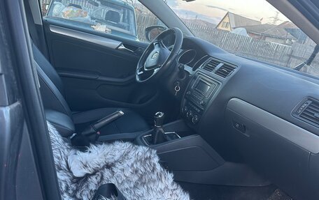 Volkswagen Jetta VI, 2015 год, 1 100 000 рублей, 5 фотография