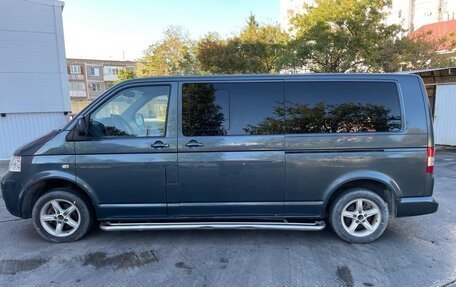 Volkswagen Caravelle T5, 2008 год, 1 520 000 рублей, 8 фотография