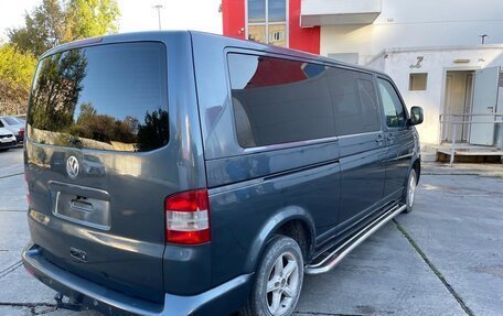 Volkswagen Caravelle T5, 2008 год, 1 520 000 рублей, 4 фотография