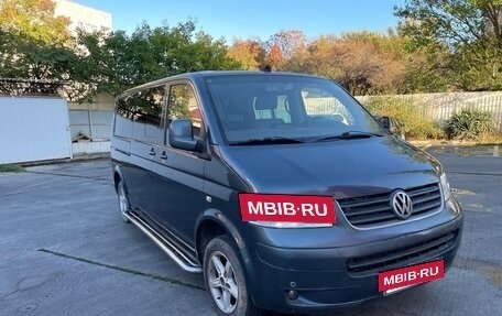 Volkswagen Caravelle T5, 2008 год, 1 520 000 рублей, 5 фотография