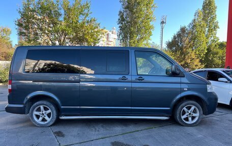 Volkswagen Caravelle T5, 2008 год, 1 520 000 рублей, 15 фотография