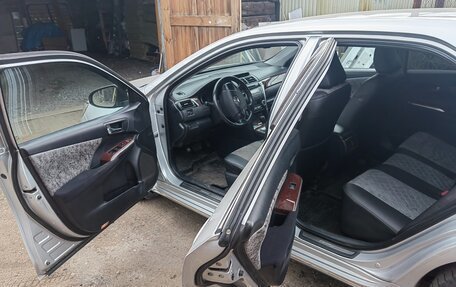 Toyota Camry, 2012 год, 1 420 000 рублей, 7 фотография