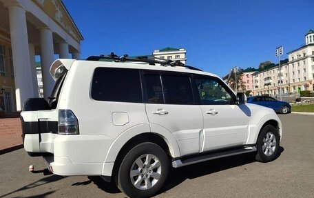 Mitsubishi Pajero IV, 2014 год, 2 600 000 рублей, 7 фотография