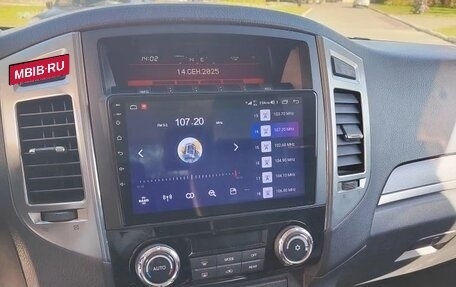 Mitsubishi Pajero IV, 2014 год, 2 600 000 рублей, 11 фотография