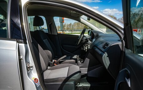 Volkswagen Polo VI (EU Market), 2011 год, 500 000 рублей, 9 фотография