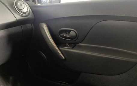 Renault Sandero II рестайлинг, 2017 год, 930 000 рублей, 16 фотография