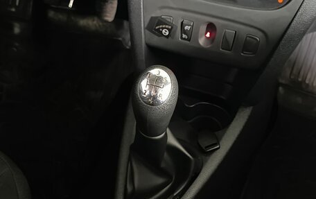 Renault Sandero II рестайлинг, 2017 год, 930 000 рублей, 14 фотография