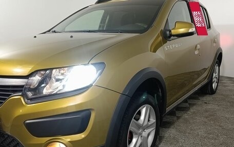 Renault Sandero II рестайлинг, 2017 год, 930 000 рублей, 23 фотография