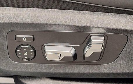 BMW X6, 2025 год, 18 400 000 рублей, 13 фотография