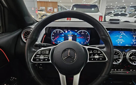 Mercedes-Benz GLB, 2023 год, 3 908 000 рублей, 8 фотография