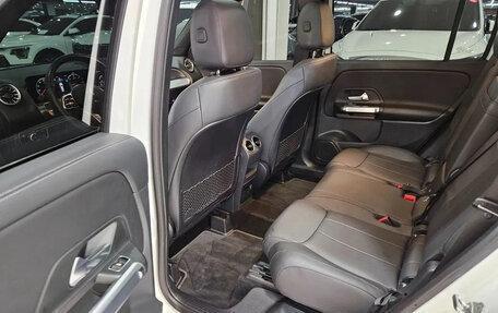 Mercedes-Benz GLB, 2023 год, 3 908 000 рублей, 12 фотография