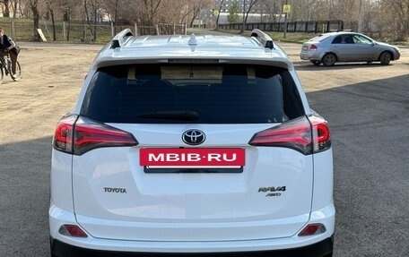 Toyota RAV4, 2016 год, 2 230 000 рублей, 4 фотография