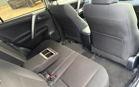 Toyota RAV4, 2016 год, 2 230 000 рублей, 11 фотография