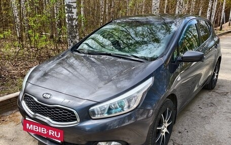 KIA cee'd III, 2014 год, 980 000 рублей, 2 фотография