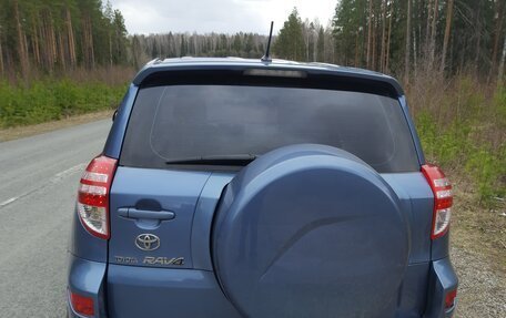 Toyota RAV4, 2011 год, 1 300 000 рублей, 6 фотография
