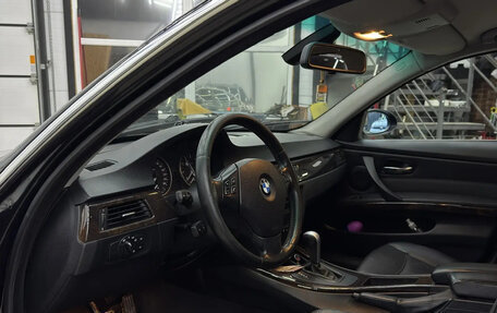 BMW 3 серия, 2005 год, 780 000 рублей, 2 фотография