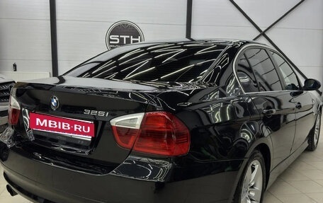 BMW 3 серия, 2005 год, 780 000 рублей, 3 фотография