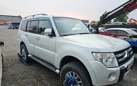 Mitsubishi Pajero IV, 2008 год, 959 600 рублей, 2 фотография