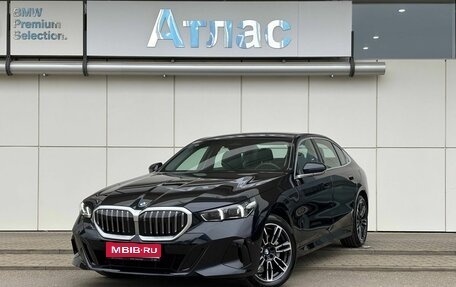 BMW 5 серия, 2025 год, 8 990 000 рублей, 1 фотография