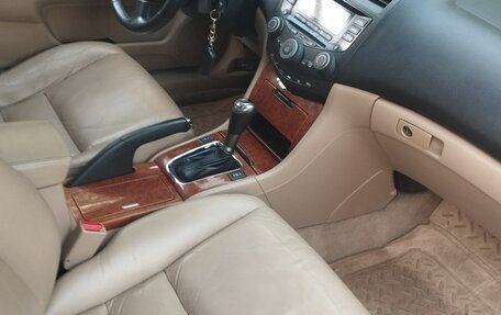 Honda Accord VII рестайлинг, 2007 год, 900 000 рублей, 7 фотография