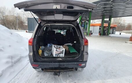 Mitsubishi Pajero Sport II рестайлинг, 2013 год, 1 750 000 рублей, 6 фотография