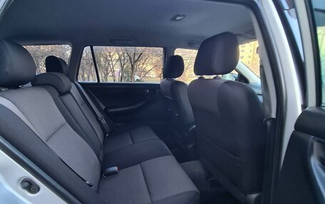 Toyota Corolla, 2004 год, 630 000 рублей, 8 фотография