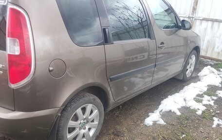 Skoda Roomster, 2012 год, 1 000 000 рублей, 2 фотография