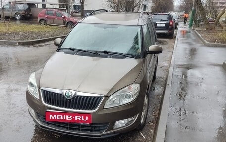 Skoda Roomster, 2012 год, 1 000 000 рублей, 6 фотография