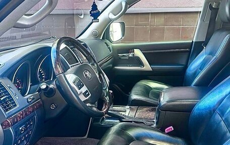 Toyota Land Cruiser 200, 2015 год, 5 100 000 рублей, 10 фотография