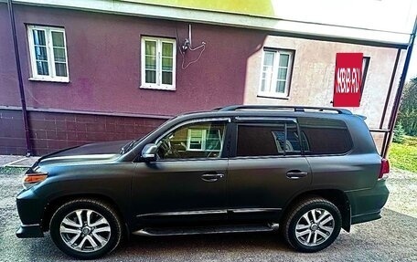 Toyota Land Cruiser 200, 2015 год, 5 100 000 рублей, 2 фотография