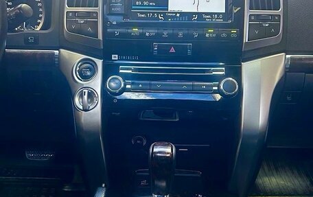 Toyota Land Cruiser 200, 2015 год, 5 100 000 рублей, 16 фотография