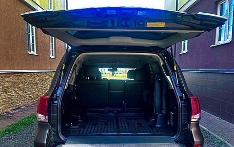 Toyota Land Cruiser 200, 2015 год, 5 100 000 рублей, 18 фотография