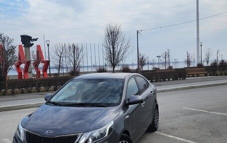 KIA Rio III рестайлинг, 2012 год, 950 000 рублей, 25 фотография