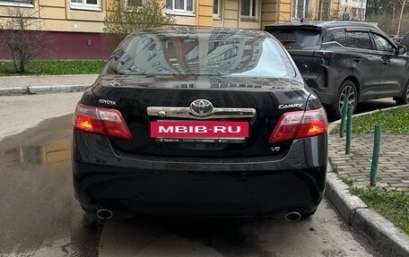 Toyota Camry, 2011 год, 1 150 000 рублей, 4 фотография