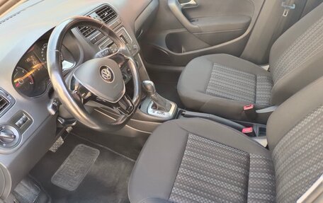 Volkswagen Polo VI (EU Market), 2018 год, 1 085 000 рублей, 14 фотография