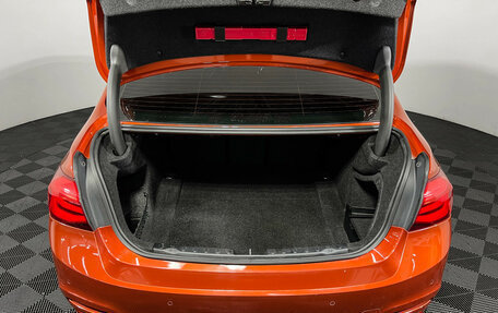 BMW 3 серия, 2017 год, 2 447 000 рублей, 9 фотография