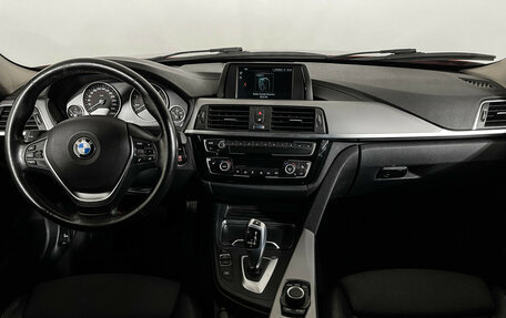 BMW 3 серия, 2017 год, 2 447 000 рублей, 12 фотография