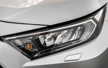 Toyota RAV4, 2019 год, 3 899 000 рублей, 8 фотография