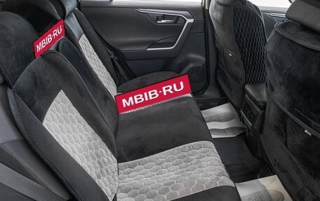 Toyota RAV4, 2019 год, 3 899 000 рублей, 25 фотография