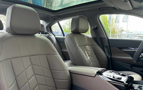 BMW 5 серия, 2025 год, 8 990 000 рублей, 14 фотография