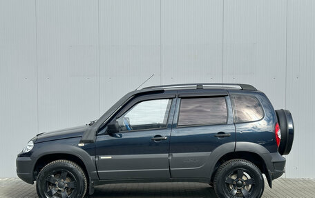 Chevrolet Niva I рестайлинг, 2015 год, 665 000 рублей, 4 фотография