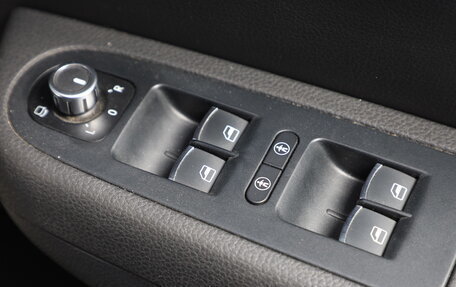 Volkswagen Sharan II, 2012 год, 1 449 000 рублей, 16 фотография