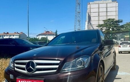 Mercedes-Benz C-Класс, 2011 год, 1 790 000 рублей, 1 фотография