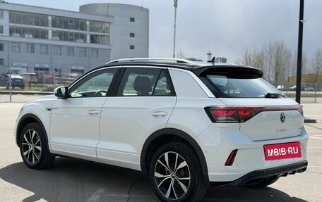 Volkswagen T-Roc I, 2025 год, 3 300 000 рублей, 4 фотография