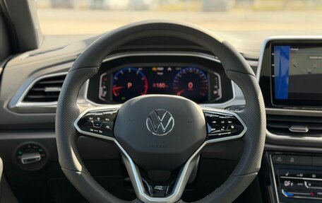 Volkswagen T-Roc I, 2025 год, 3 300 000 рублей, 20 фотография