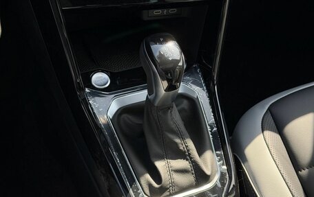 Volkswagen T-Roc I, 2025 год, 3 300 000 рублей, 27 фотография